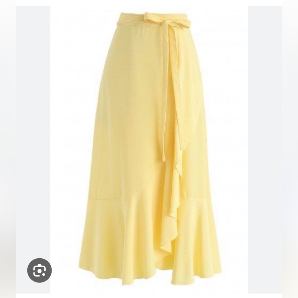 Ann Taylor Women's Yellow Faux Wrap Midi Skirt Size 8
